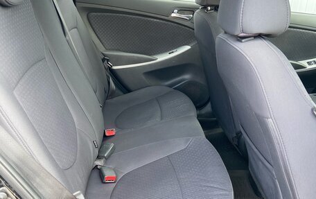 Hyundai Solaris II рестайлинг, 2013 год, 830 000 рублей, 14 фотография