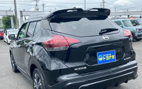 Nissan Kicks I, 2022 год, 1 600 000 рублей, 3 фотография