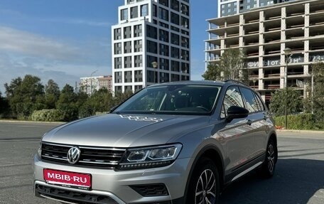 Volkswagen Tiguan II, 2019 год, 2 850 000 рублей, 1 фотография