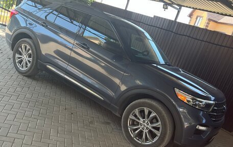 Ford Explorer VI, 2021 год, 3 850 000 рублей, 3 фотография