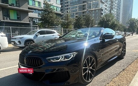 BMW 8 серия, 2019 год, 9 750 000 рублей, 13 фотография