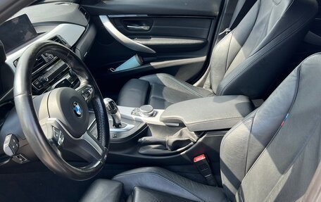 BMW 3 серия, 2018 год, 2 700 000 рублей, 16 фотография