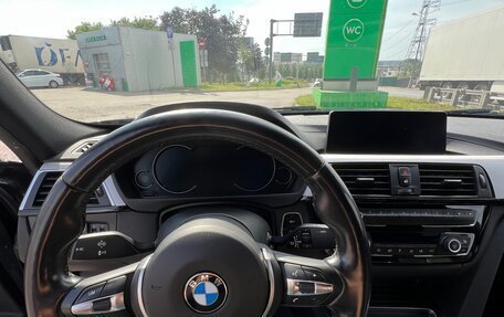 BMW 3 серия, 2018 год, 2 700 000 рублей, 14 фотография