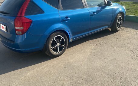 KIA cee'd I рестайлинг, 2011 год, 550 000 рублей, 4 фотография