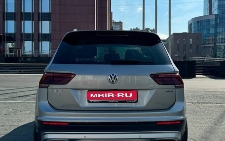 Volkswagen Tiguan II, 2019 год, 2 850 000 рублей, 5 фотография