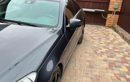 Mercedes-Benz E-Класс, 2010 год, 1 300 000 рублей, 7 фотография