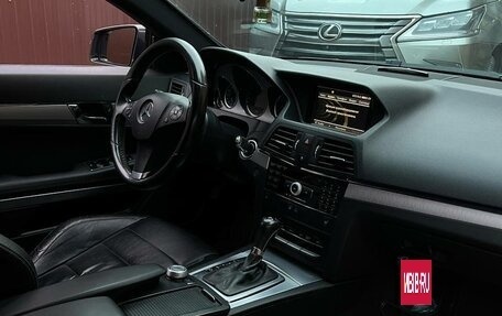 Mercedes-Benz E-Класс, 2010 год, 1 300 000 рублей, 11 фотография