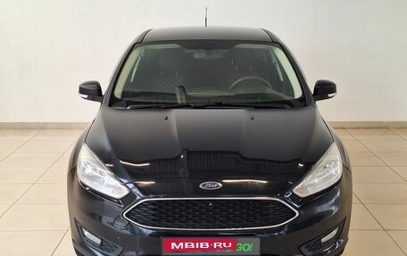 Ford Focus III, 2017 год, 990 000 рублей, 2 фотография