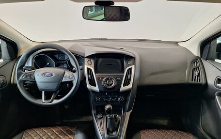 Ford Focus III, 2017 год, 990 000 рублей, 7 фотография