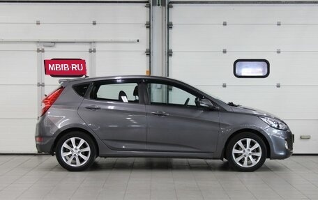 Hyundai Solaris II рестайлинг, 2012 год, 917 000 рублей, 4 фотография