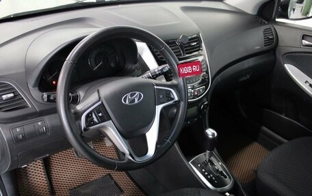 Hyundai Solaris II рестайлинг, 2012 год, 917 000 рублей, 9 фотография
