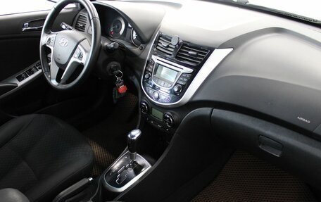 Hyundai Solaris II рестайлинг, 2012 год, 917 000 рублей, 11 фотография