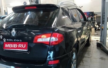 Renault Koleos I рестайлинг 2, 2012 год, 1 060 000 рублей, 3 фотография