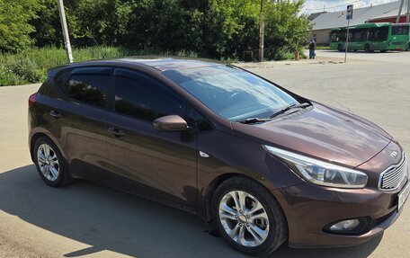 KIA cee'd III, 2013 год, 990 000 рублей, 3 фотография