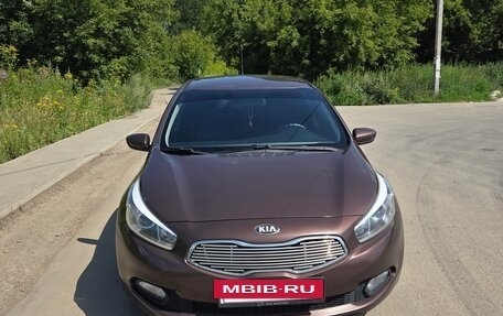 KIA cee'd III, 2013 год, 990 000 рублей, 4 фотография
