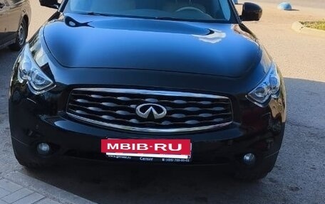 Infiniti FX II, 2010 год, 2 000 000 рублей, 18 фотография