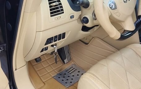 Infiniti FX II, 2010 год, 2 000 000 рублей, 39 фотография