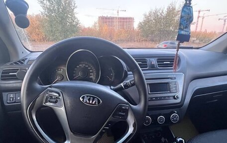 KIA Rio III рестайлинг, 2017 год, 750 000 рублей, 2 фотография