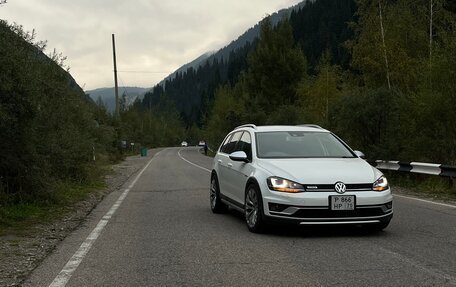 Volkswagen Golf VII, 2016 год, 1 690 000 рублей, 8 фотография