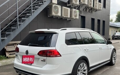Volkswagen Golf VII, 2016 год, 1 690 000 рублей, 7 фотография