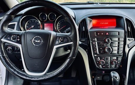 Opel Astra J, 2013 год, 820 000 рублей, 10 фотография