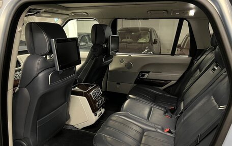 Land Rover Range Rover IV рестайлинг, 2015 год, 5 700 000 рублей, 20 фотография