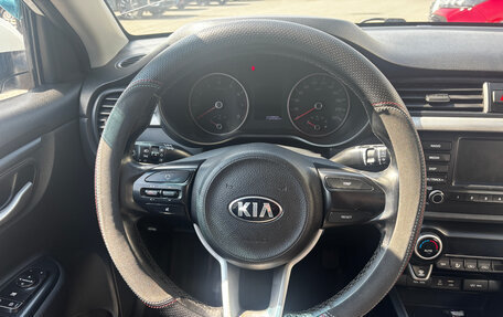 KIA Rio IV, 2018 год, 945 000 рублей, 16 фотография