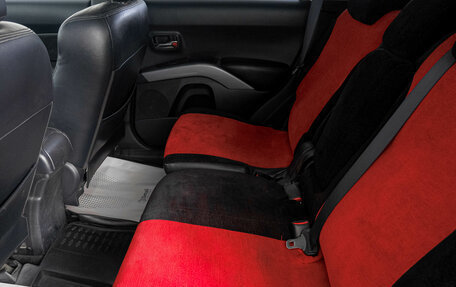 Mitsubishi Outlander III рестайлинг 3, 2008 год, 1 329 000 рублей, 10 фотография