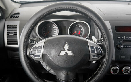 Mitsubishi Outlander III рестайлинг 3, 2008 год, 1 329 000 рублей, 16 фотография