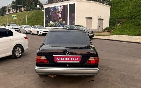 Mercedes-Benz W124, 1988 год, 300 000 рублей, 5 фотография