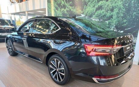 Skoda Superb III рестайлинг, 2025 год, 4 510 000 рублей, 5 фотография