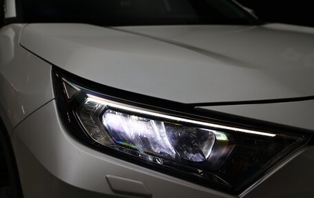 Toyota RAV4, 2020 год, 3 158 000 рублей, 12 фотография