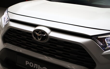 Toyota RAV4, 2020 год, 3 158 000 рублей, 13 фотография