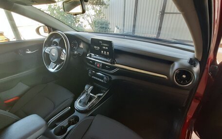 KIA Cerato IV, 2021 год, 2 100 000 рублей, 12 фотография