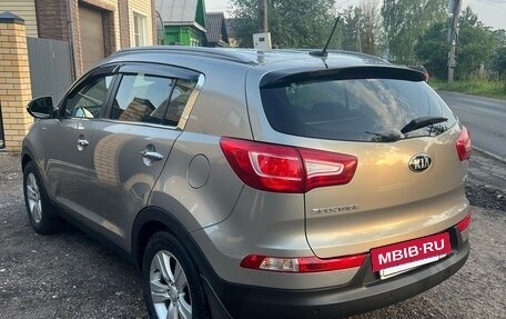 KIA Sportage III, 2013 год, 1 100 000 рублей, 3 фотография