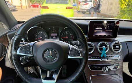 Mercedes-Benz C-Класс, 2017 год, 3 250 000 рублей, 4 фотография