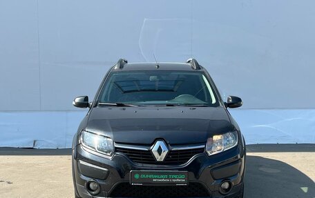 Renault Sandero II рестайлинг, 2018 год, 1 050 000 рублей, 2 фотография
