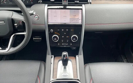 Land Rover Discovery Sport I рестайлинг, 2022 год, 2 424 333 рублей, 13 фотография