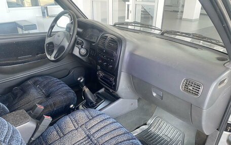 KIA Sportage IV рестайлинг, 2003 год, 215 000 рублей, 16 фотография