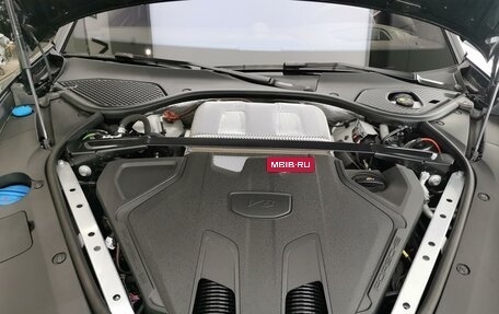 Porsche Panamera, 2025 год, 28 940 000 рублей, 17 фотография