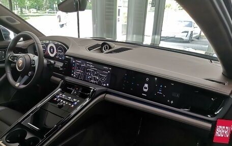 Porsche Panamera, 2025 год, 28 940 000 рублей, 9 фотография