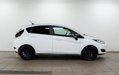 Ford Fiesta, 2017 год, 860 000 рублей, 5 фотография