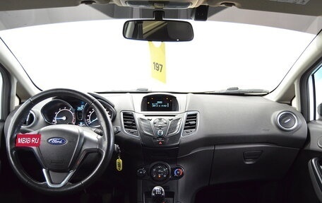 Ford Fiesta, 2017 год, 860 000 рублей, 10 фотография