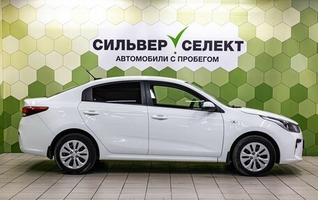 KIA Rio IV, 2018 год, 1 200 000 рублей, 8 фотография