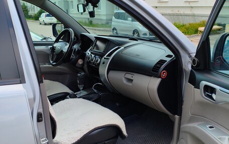 Mitsubishi Pajero Sport II рестайлинг, 2011 год, 2 200 000 рублей, 8 фотография