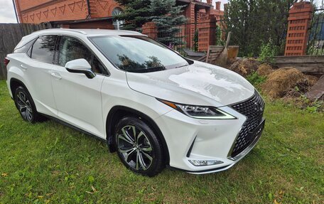 Lexus RX IV рестайлинг, 2021 год, 6 350 000 рублей, 3 фотография