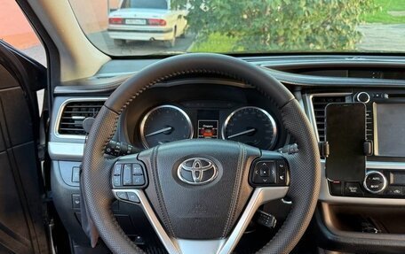 Toyota Highlander III, 2015 год, 3 600 000 рублей, 6 фотография