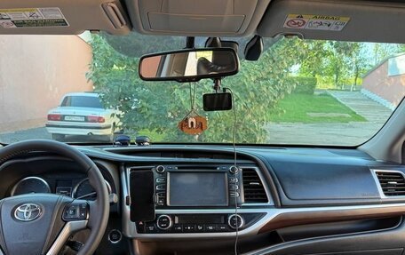 Toyota Highlander III, 2015 год, 3 600 000 рублей, 5 фотография