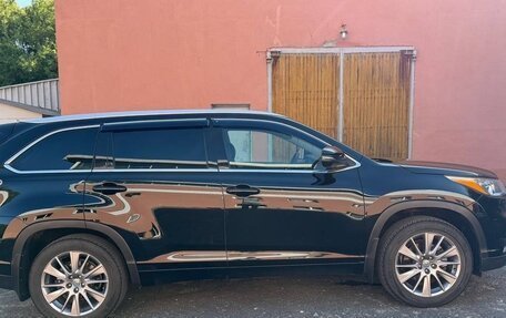 Toyota Highlander III, 2015 год, 3 600 000 рублей, 3 фотография