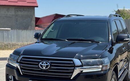Toyota Land Cruiser 200, 2010 год, 2 850 000 рублей, 3 фотография